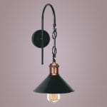 Επιτοίχιο φωτιστικό μεταλλικό σε μαύρο χρώμα με διακοσμητική αλυσίδα και καμπάνα