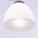 Κρεμαστό φωτιστικό γυάλινο μονόφωτο σε λευκό χρώμα οπάλ με ανάρτηση χρώμιο - Image 2